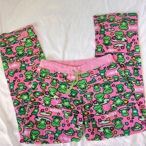 Mudd Y2K froggie Pink and Green Frog Print Pajama pants